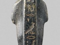 Aeg S 54 RS  Aeg S 54, Rückseite, Ptolemäerzeit, Osiris, Dunkelgrüner Steatit, H 8,8 cm, B 4,0 cm, T 3,0 cm : Bestandskatalog Ägypten, Museumsfoto: Claus Cordes